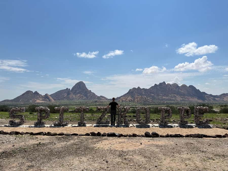 Swakopmund: Spitzkoppe Day Tour with Hotel Pickup - Spitzkoppe: guided rock drawings, viewpoints, and that included picnic