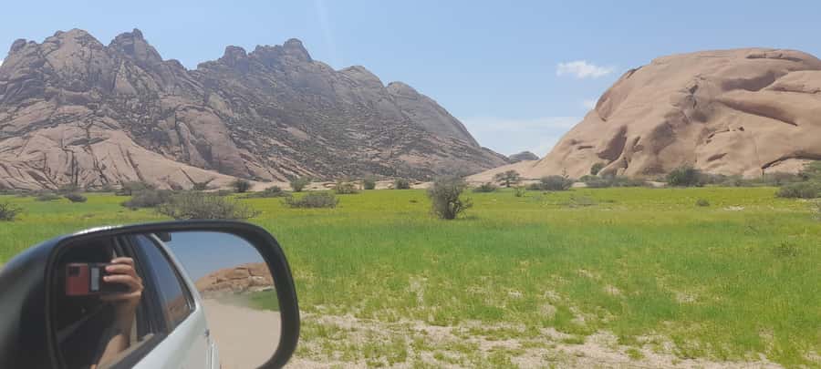 Swakopmund: Spitzkoppe Day Tour with Hotel Pickup - Price and value: what $267 buys you in Namibia