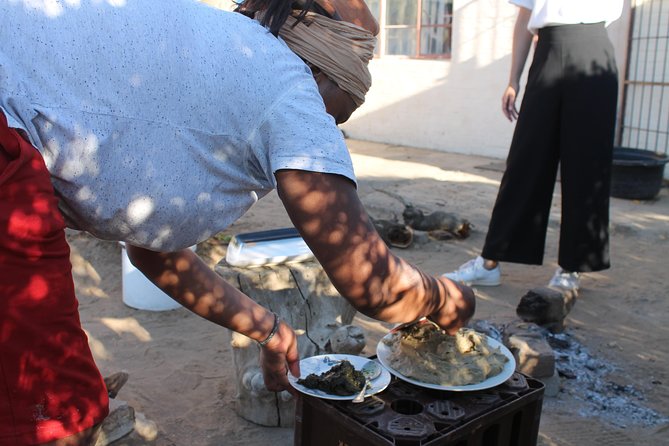 Traditional Cooking Class - Mahangu pap for beginners - Vegetarian plates with spinach and marula fruit