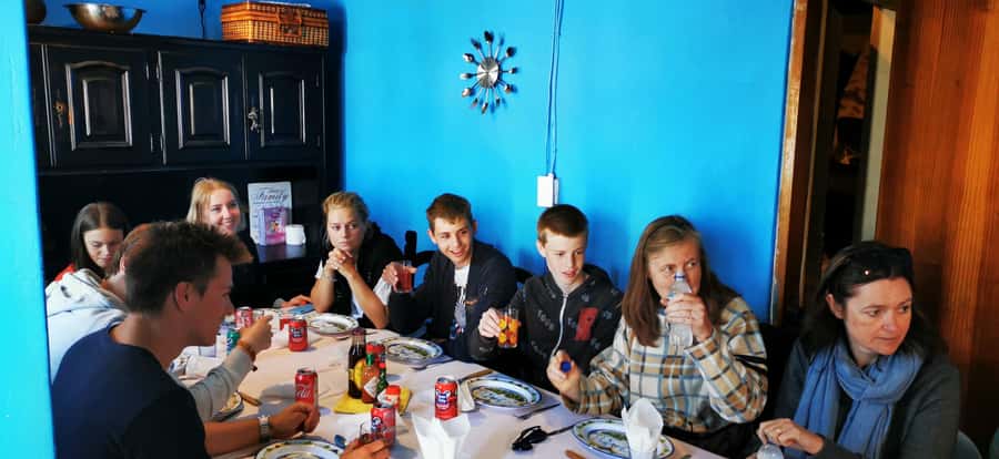 Walvis Bay: Mondesa Township Tour - Sharing the meal and the choir farewell, how the tour closes