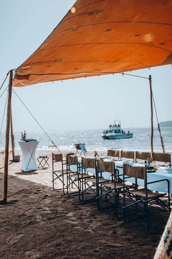 Walvis Bay: Sandwich Harbour 4x4 Trip with Beach BBQ Lunch - Key points before you go