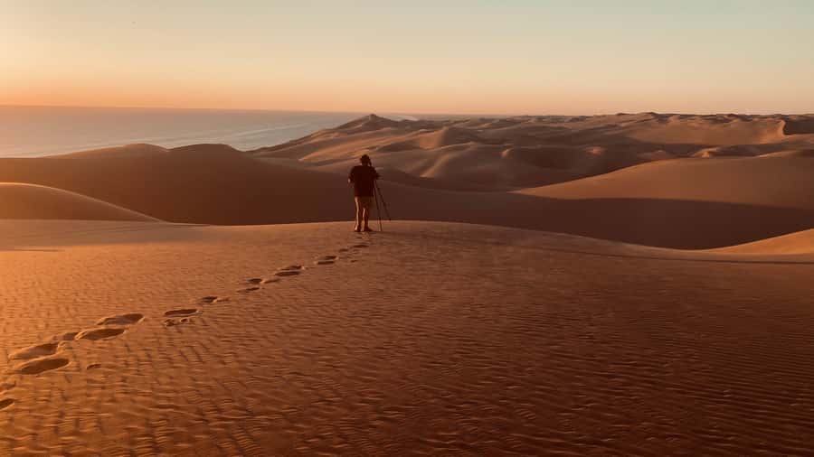 Walvis Bay: Sandwich Harbour Sunset Photography Tour - The guide factor: why names like Ray, Leon, Jay-r, and Marshal matter