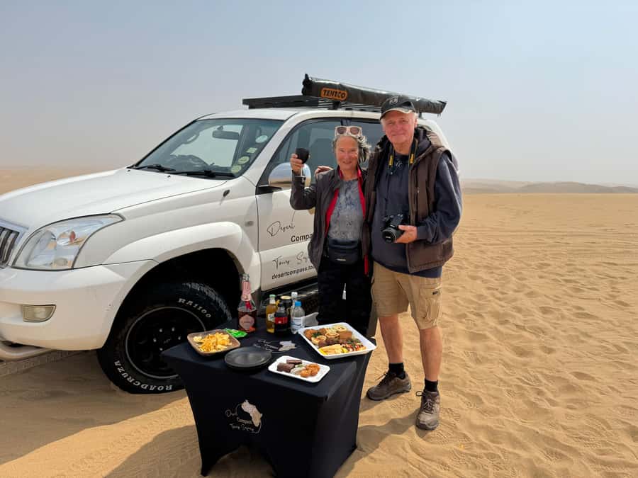 Walvisbay: Sandwich Harbour 4x4 & Sandboarding Tours - 4x4 dune belt driving in Walvis Bay and Sandwich Harbour