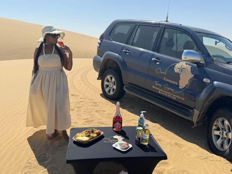 Walvisbay: Sandwich Harbour SUNSET Tour-End It Beautifully - Comfort and safety with local expertise